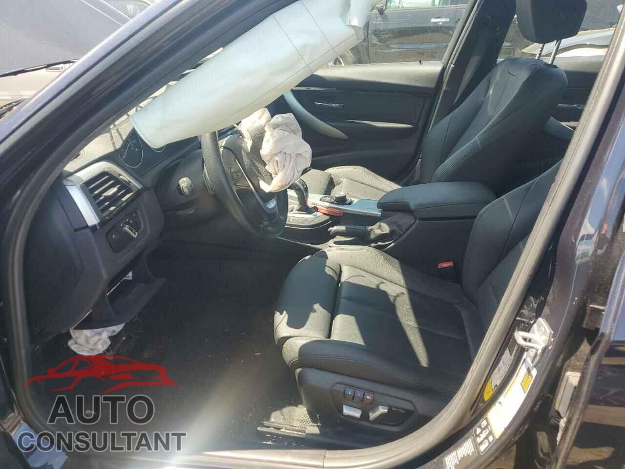 BMW 3 SERIES 2016 - WBA8E3G5XGNU03808