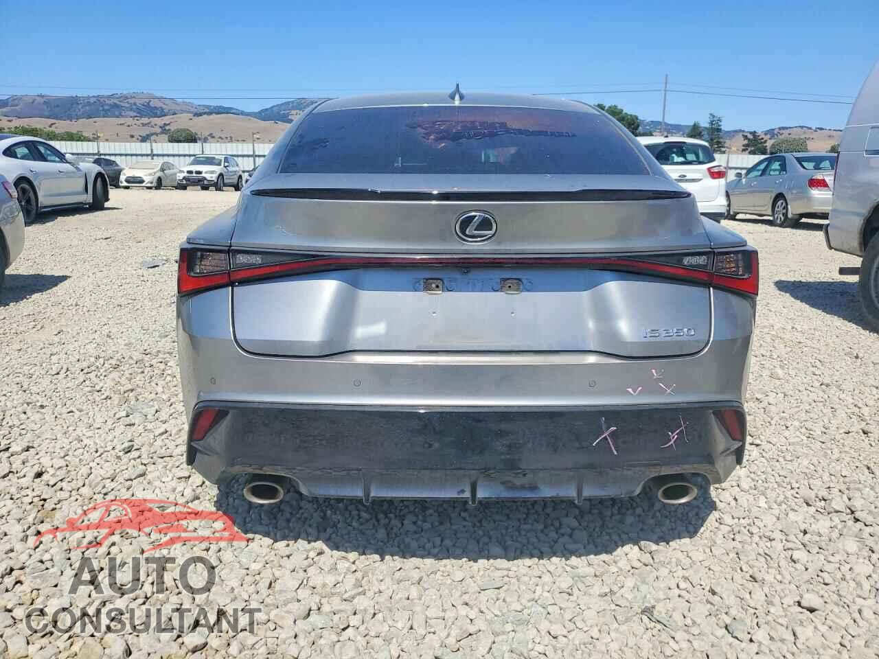 LEXUS IS 2023 - JTHGZ1B20P5069047