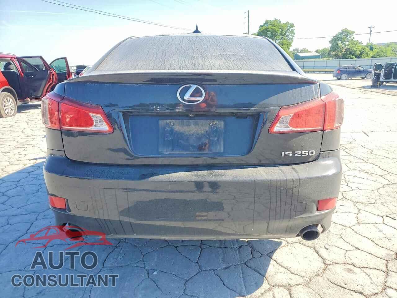 LEXUS IS 2012 - JTHBF5C27C5172484