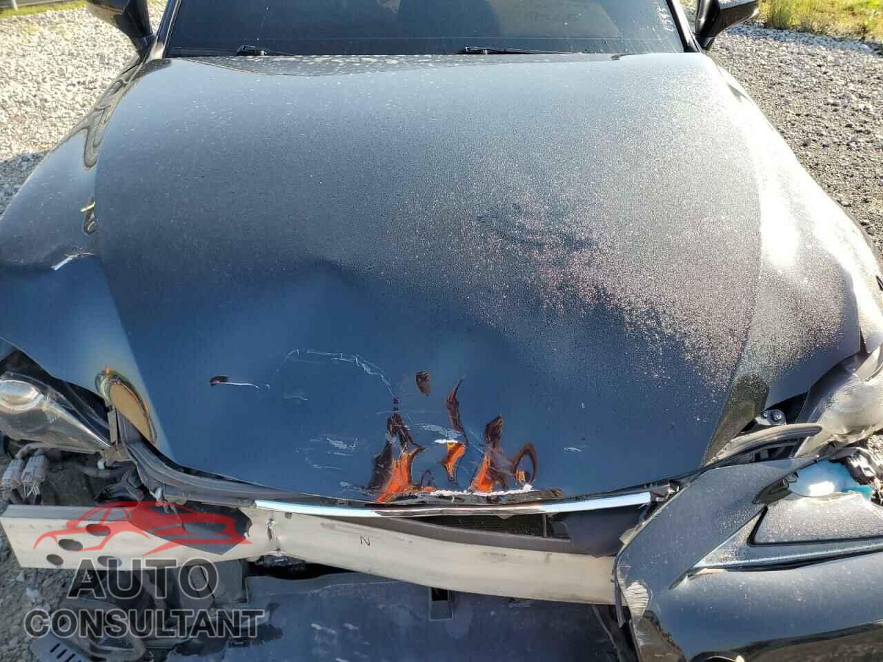 LEXUS IS 2015 - JTHCE1D24F5006295
