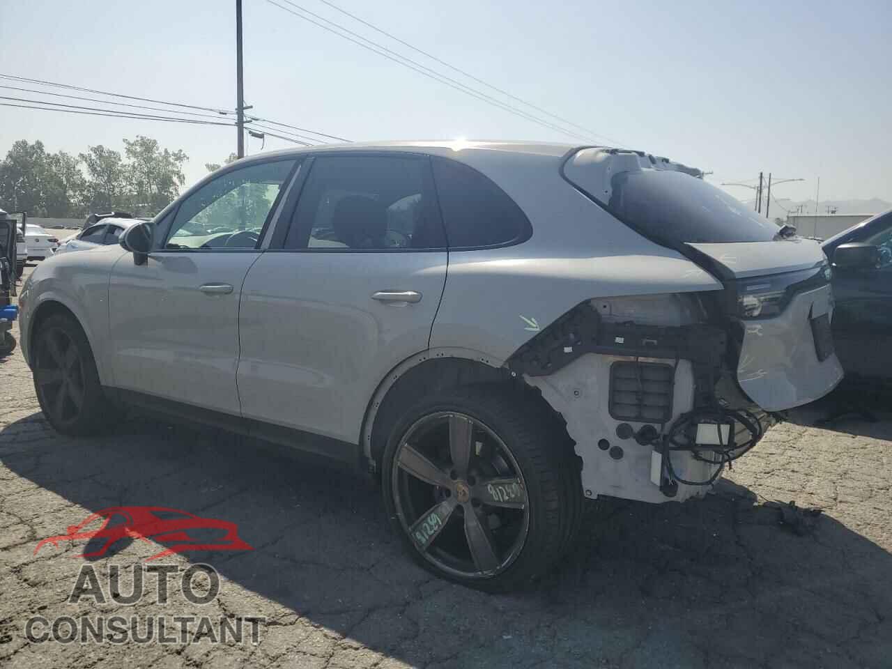 PORSCHE CAYENNE 2021 - WP1AA2AY0MDA00689