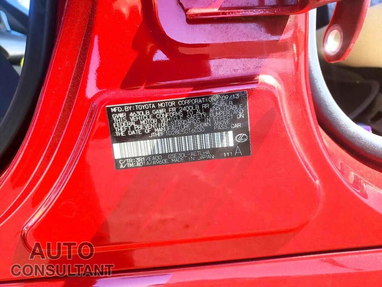 LEXUS IS 2014 - JTHBF1D28E5016030