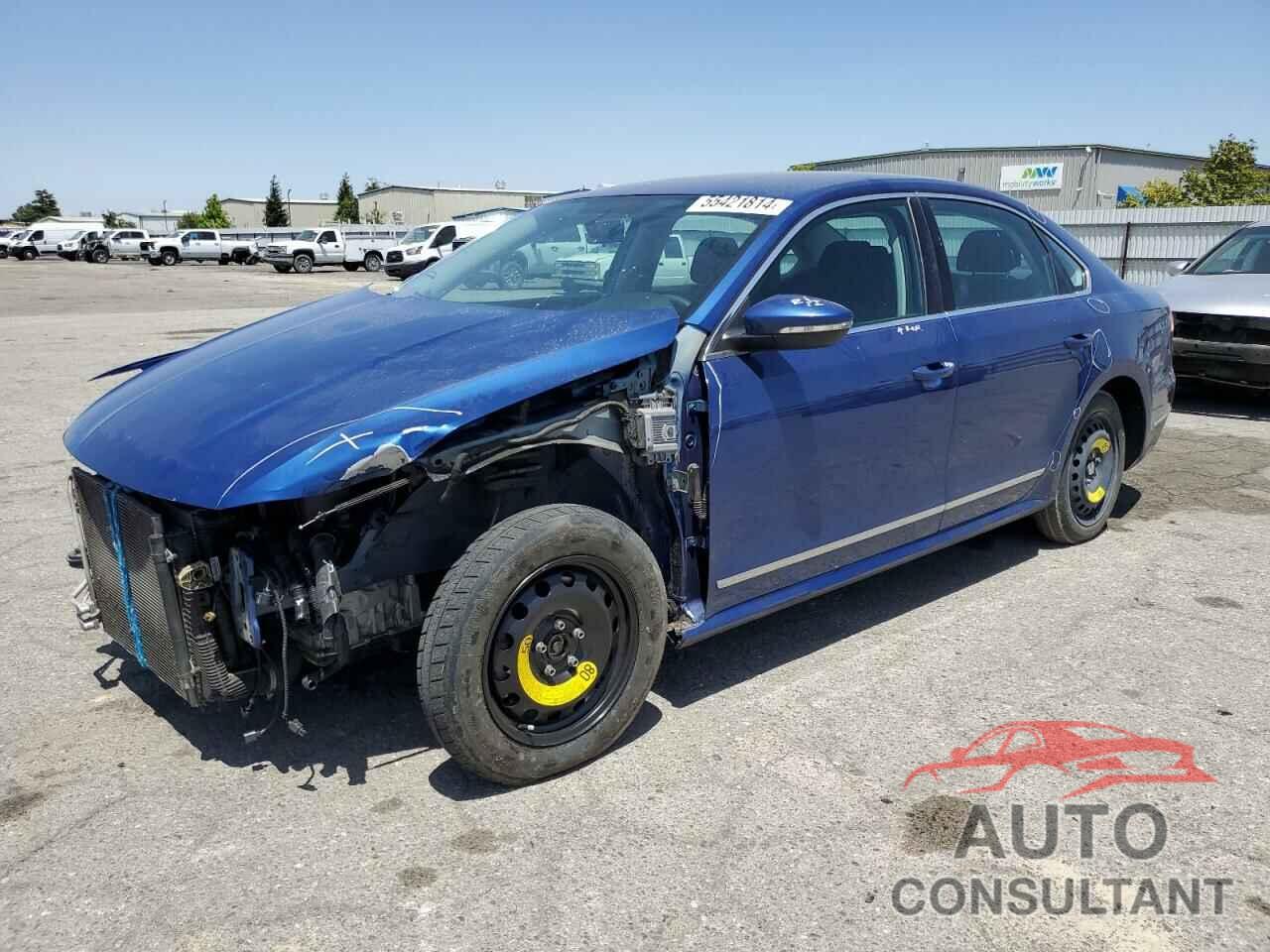 VOLKSWAGEN PASSAT 2017 - 1VWAT7A37HC004728