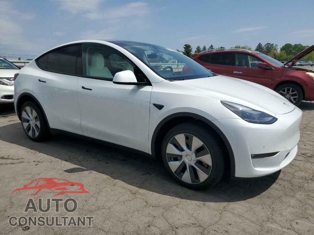 TESLA MODEL Y 2023 - 7SAYGDEEXPF800782