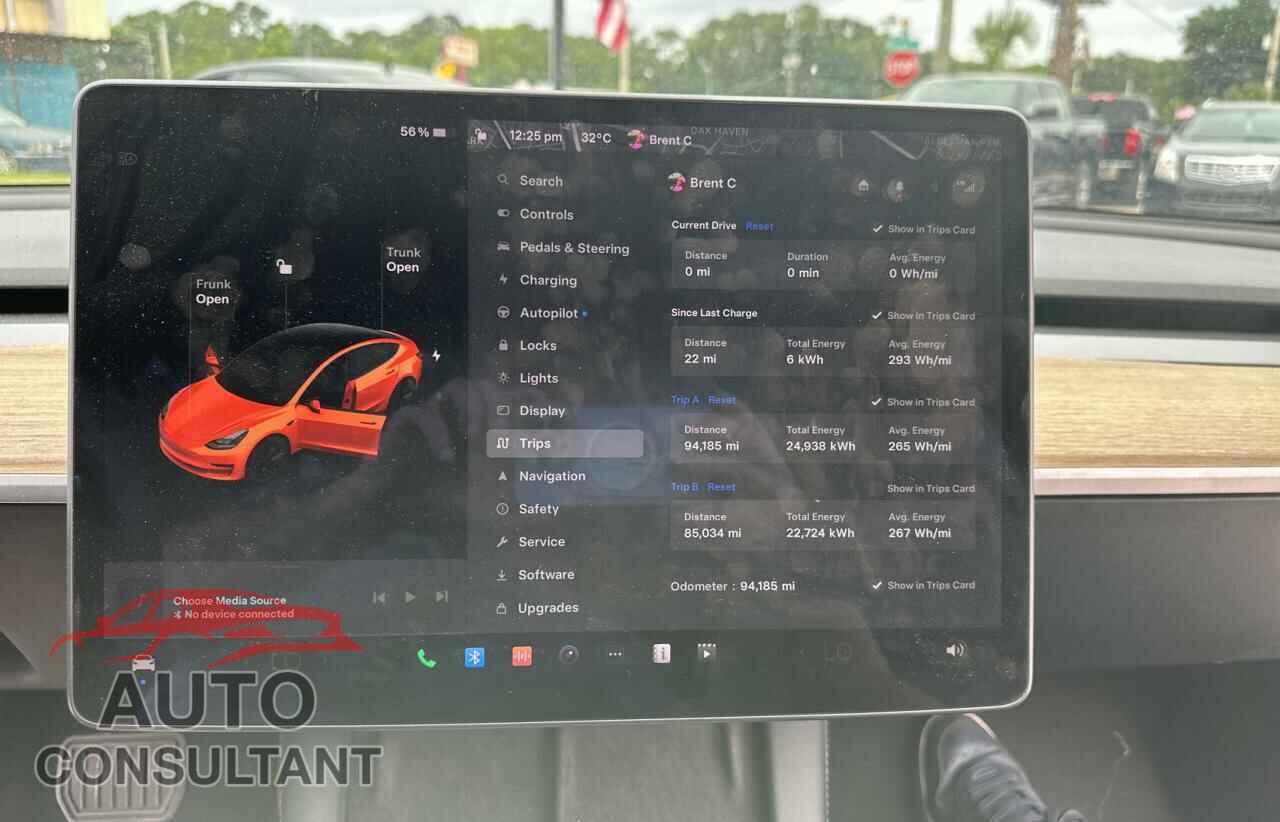 TESLA MODEL 3 2021 - 5YJ3E1EA9MF048657