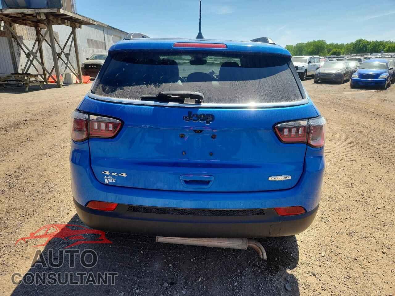 JEEP COMPASS 2017 - 3C4NJDBB5HT688746