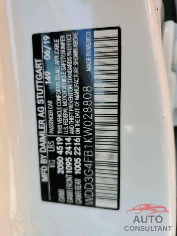 MERCEDES-BENZ A-CLASS 2019 - WDD3G4FB1KW028808