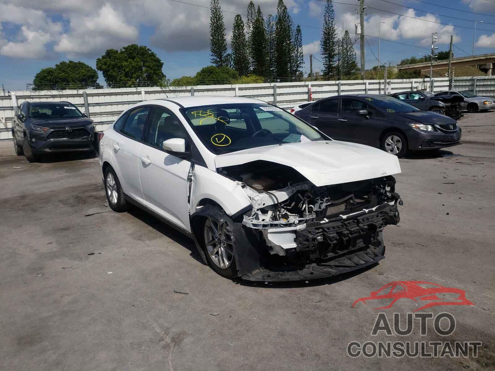 FORD FOCUS 2016 - 1FADP3F27GL347976