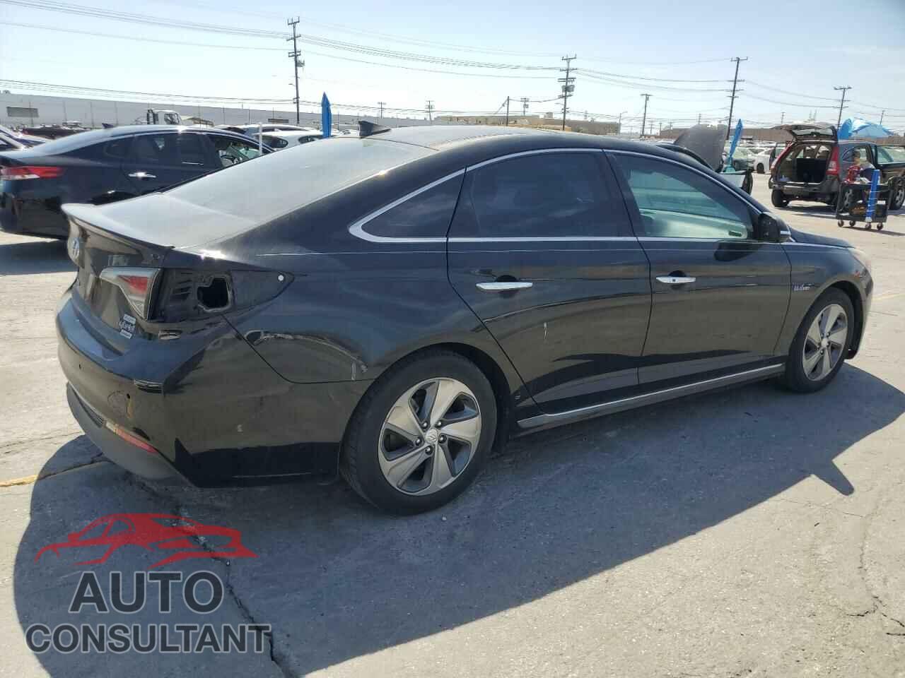 HYUNDAI SONATA 2017 - KMHE34L13HA046089
