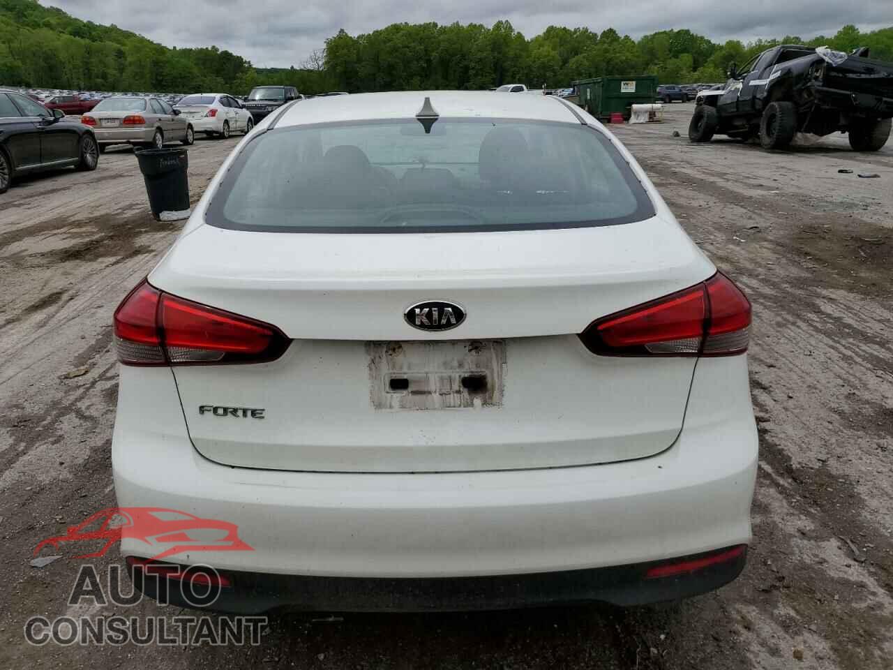 KIA FORTE 2017 - 3KPFK4A79HE096771