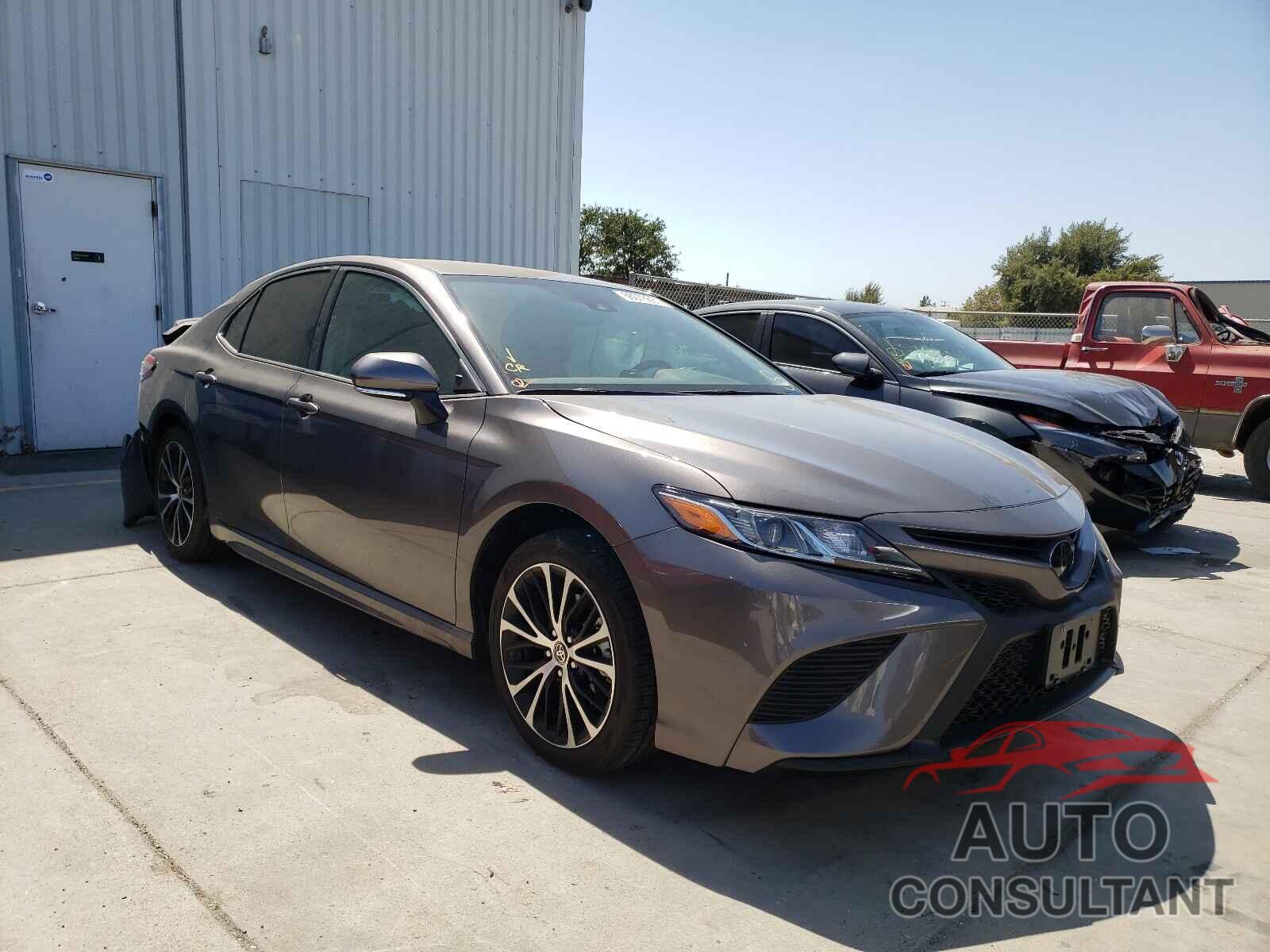 TOYOTA CAMRY 2020 - 4T1M11BK2LU005745