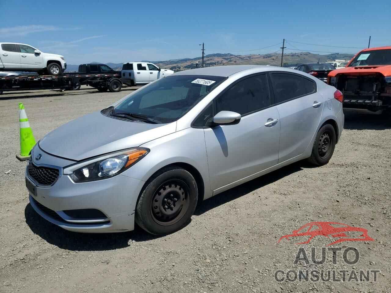 KIA FORTE 2016 - KNAFK4A6XG5530937