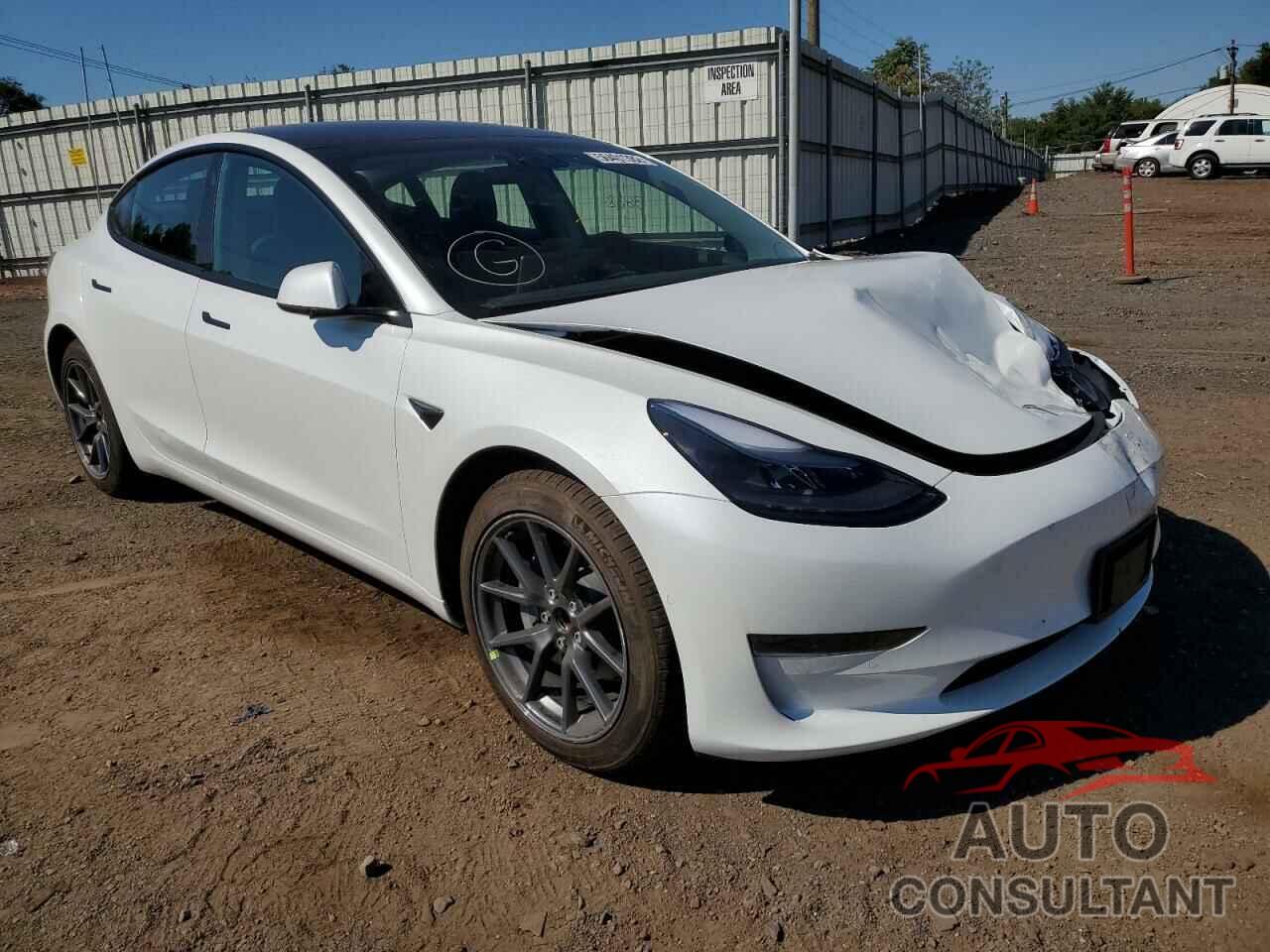 TESLA MODEL 3 2022 - 5YJ3E1EAXNF102453
