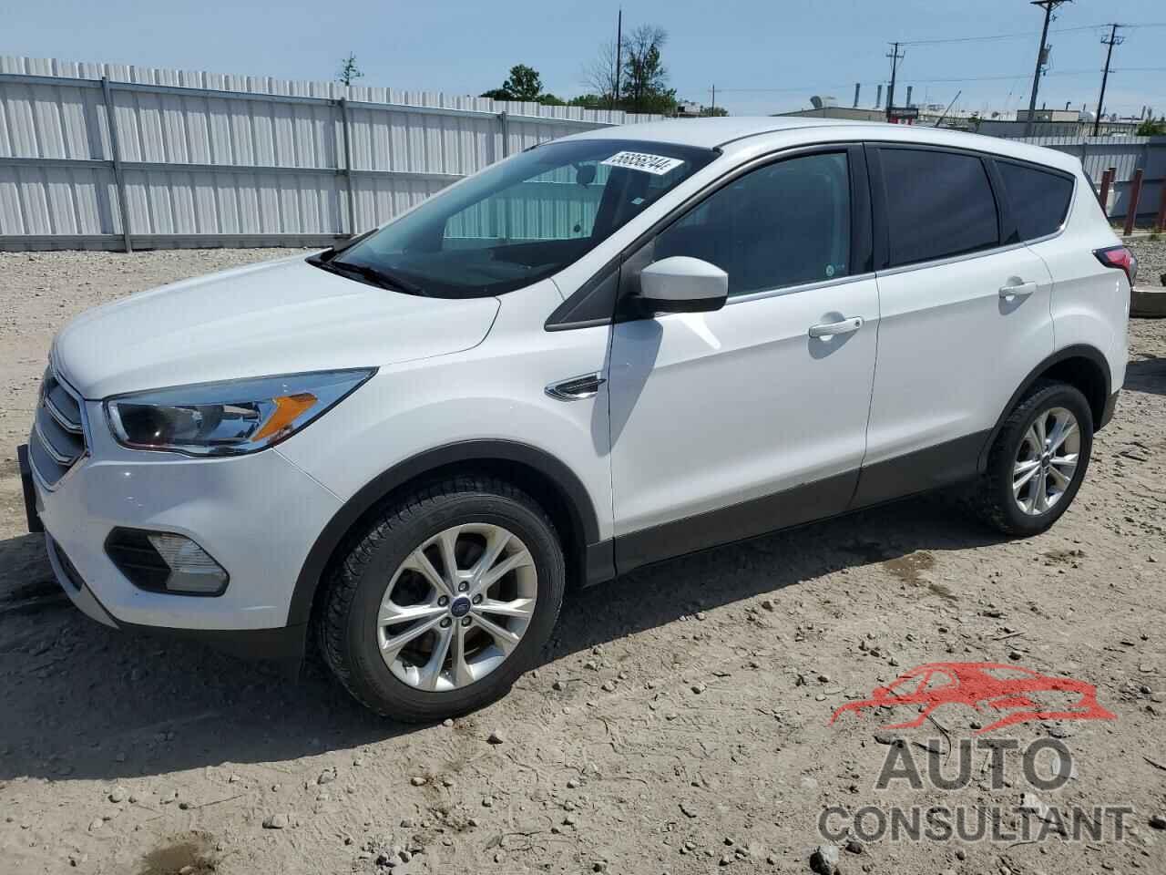 FORD ESCAPE 2017 - 1FMCU9GDXHUD53800