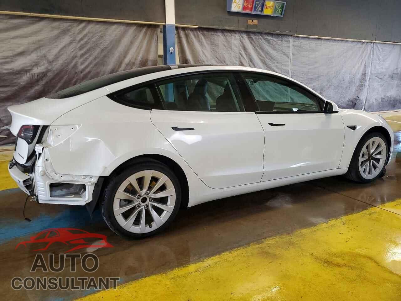 TESLA MODEL 3 2022 - 5YJ3E1EA0NF371982