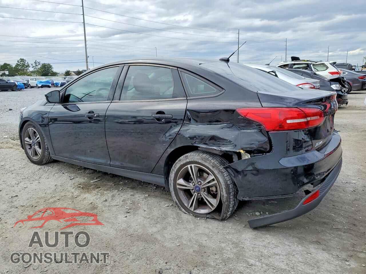 FORD FOCUS 2017 - 1FADP3FE8HL294426