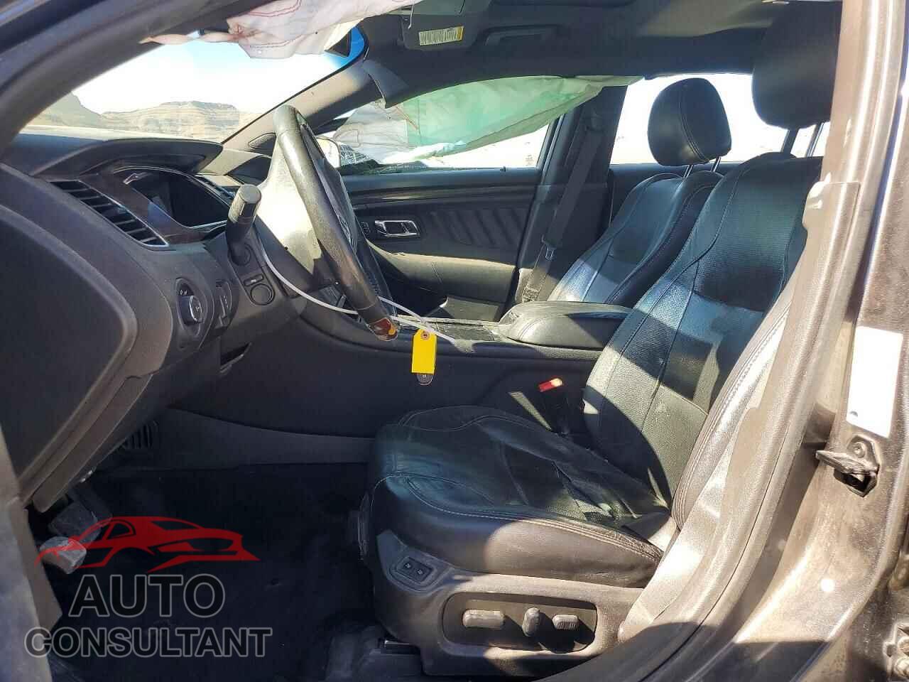 FORD TAURUS 2017 - 1FAHP2F85HG123552