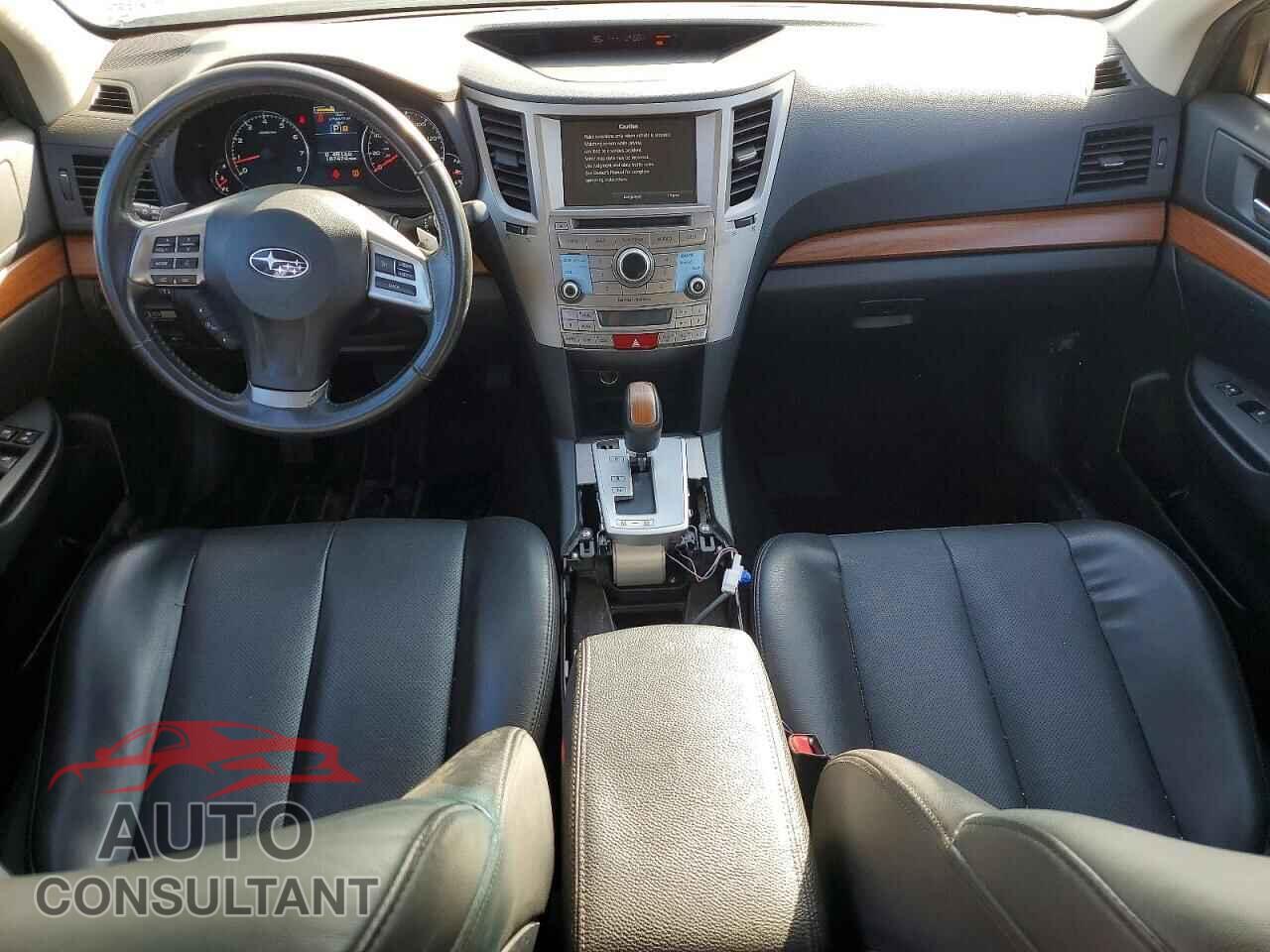 SUBARU OUTBACK 2013 - 4S4BRBLC2D3228002
