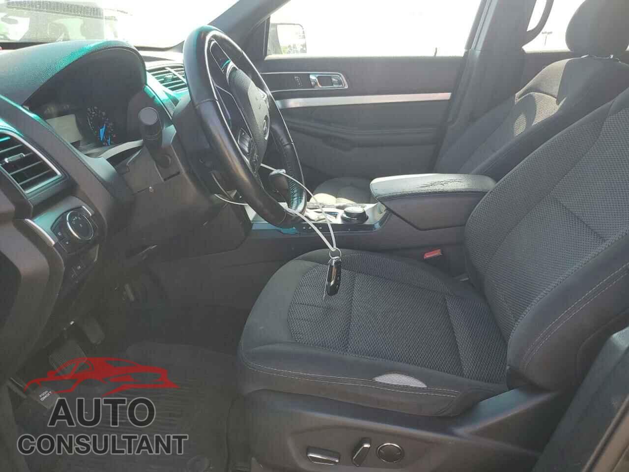 FORD EXPLORER 2017 - 1FM5K8D82HGA68135