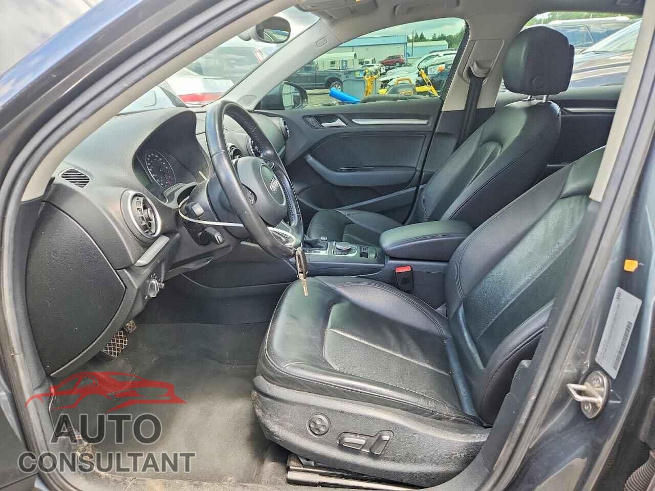 AUDI A3 2015 - WAUBFGFF8F1006415