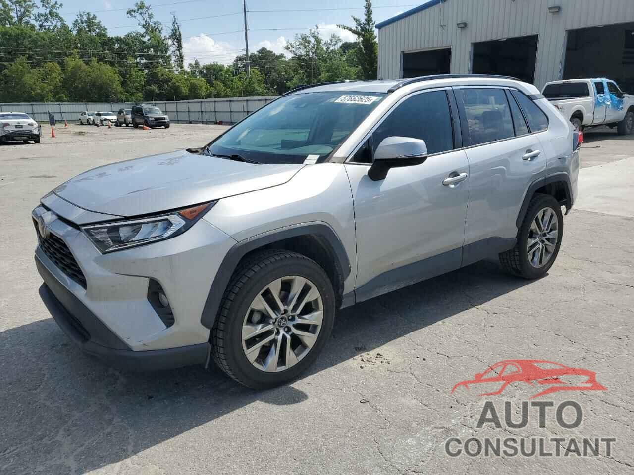 TOYOTA RAV4 2019 - 2T3C1RFV6KW043404
