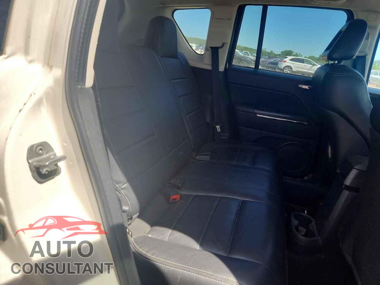 JEEP COMPASS 2009 - 1J4FF57B39D121571