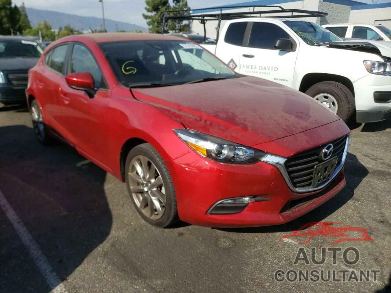 MAZDA 3 2018 - 3MZBN1L39JM171959