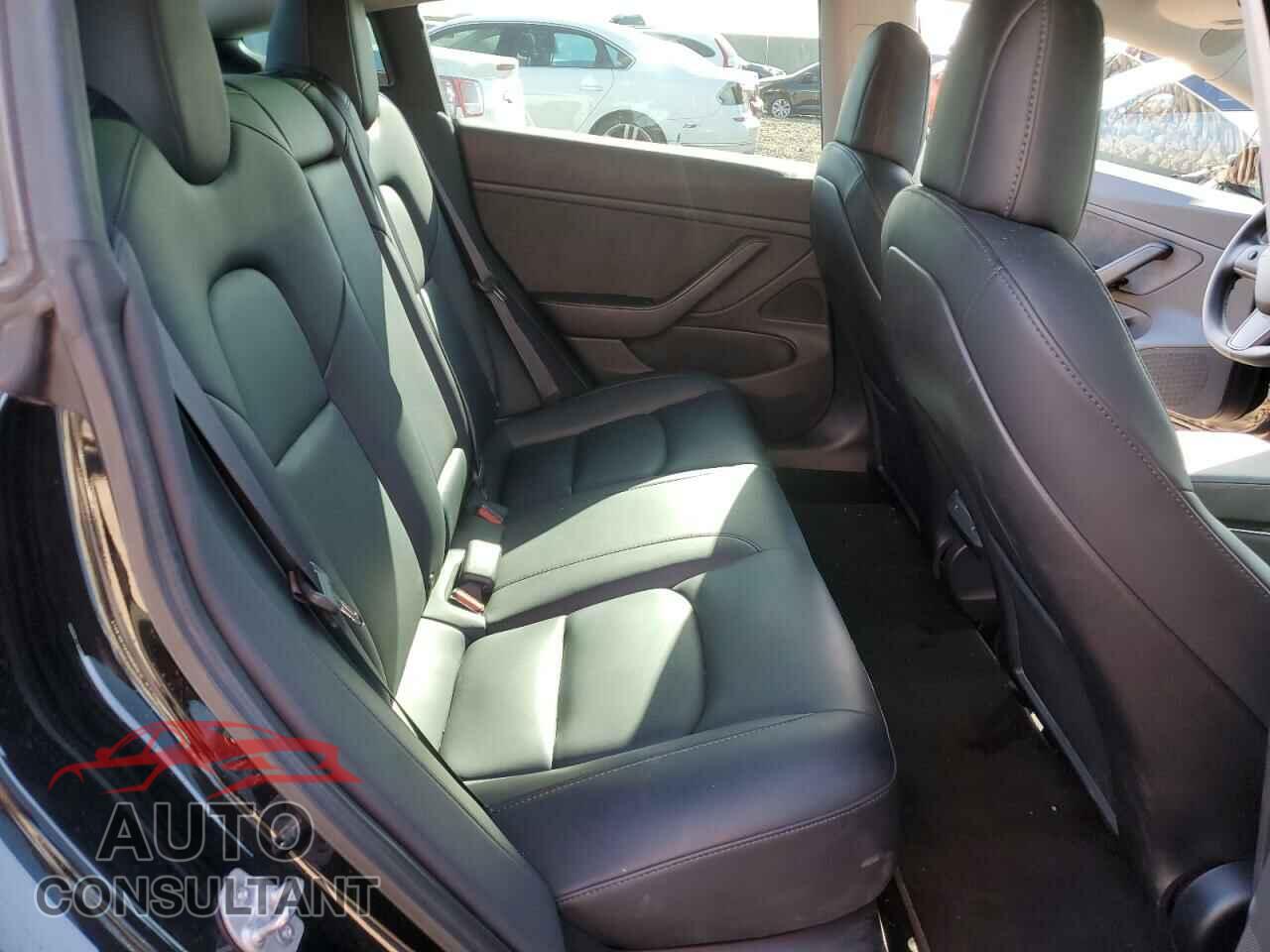 TESLA MODEL 3 2020 - 5YJ3E1EC1LF623480