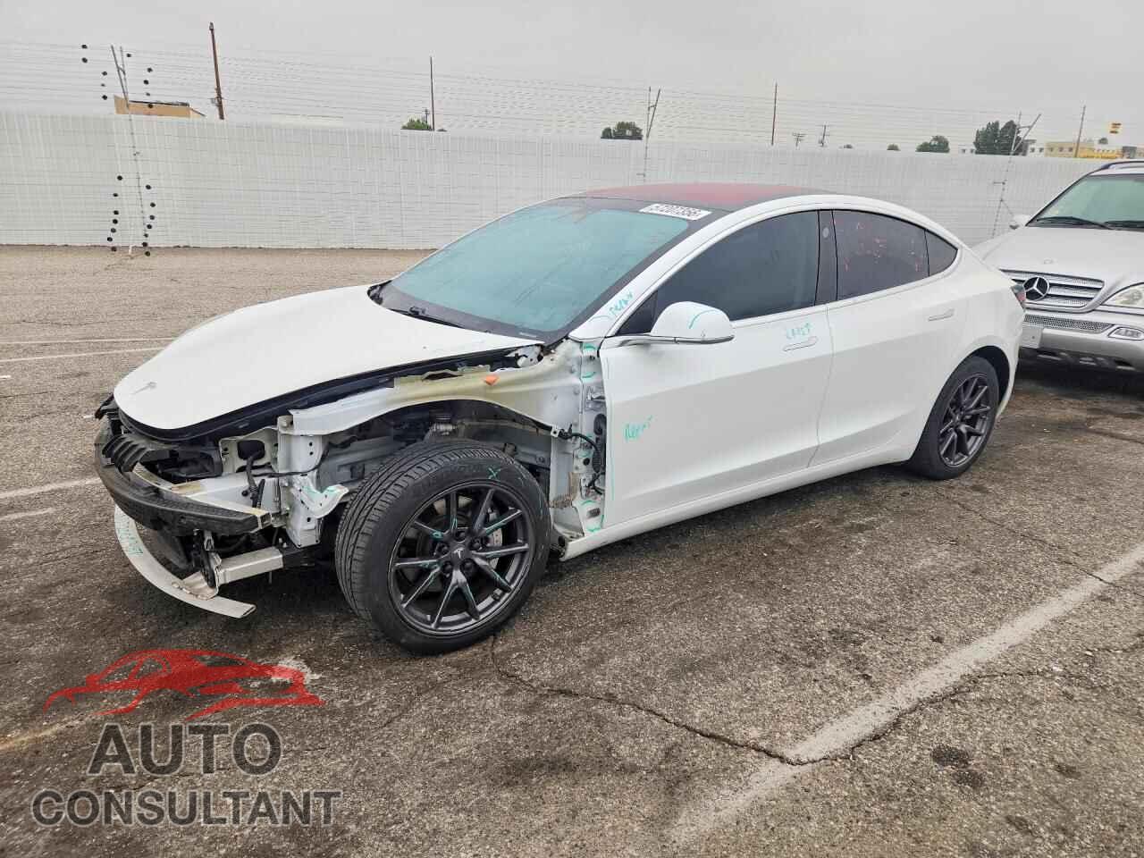 TESLA MODEL 3 2018 - 5YJ3E1EA3JF009106