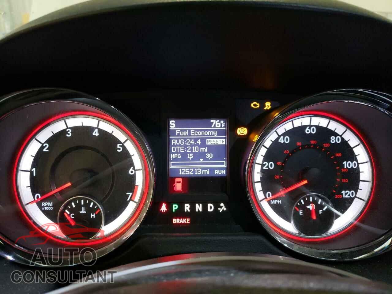 DODGE CARAVAN 2017 - 2C4RDGEG4HR760413