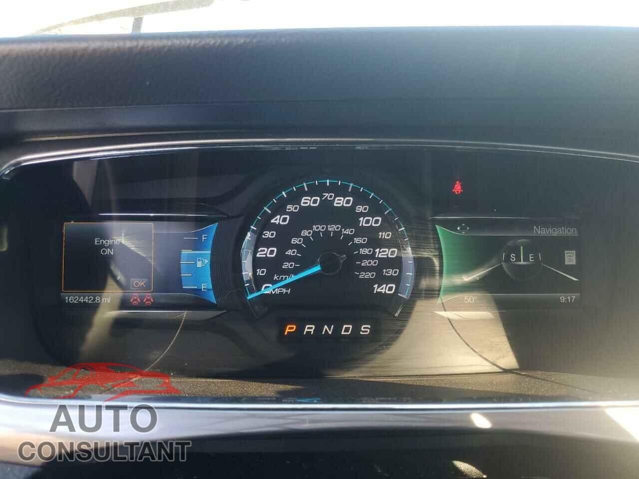 FORD TAURUS 2015 - 1FAHP2E83FG108563