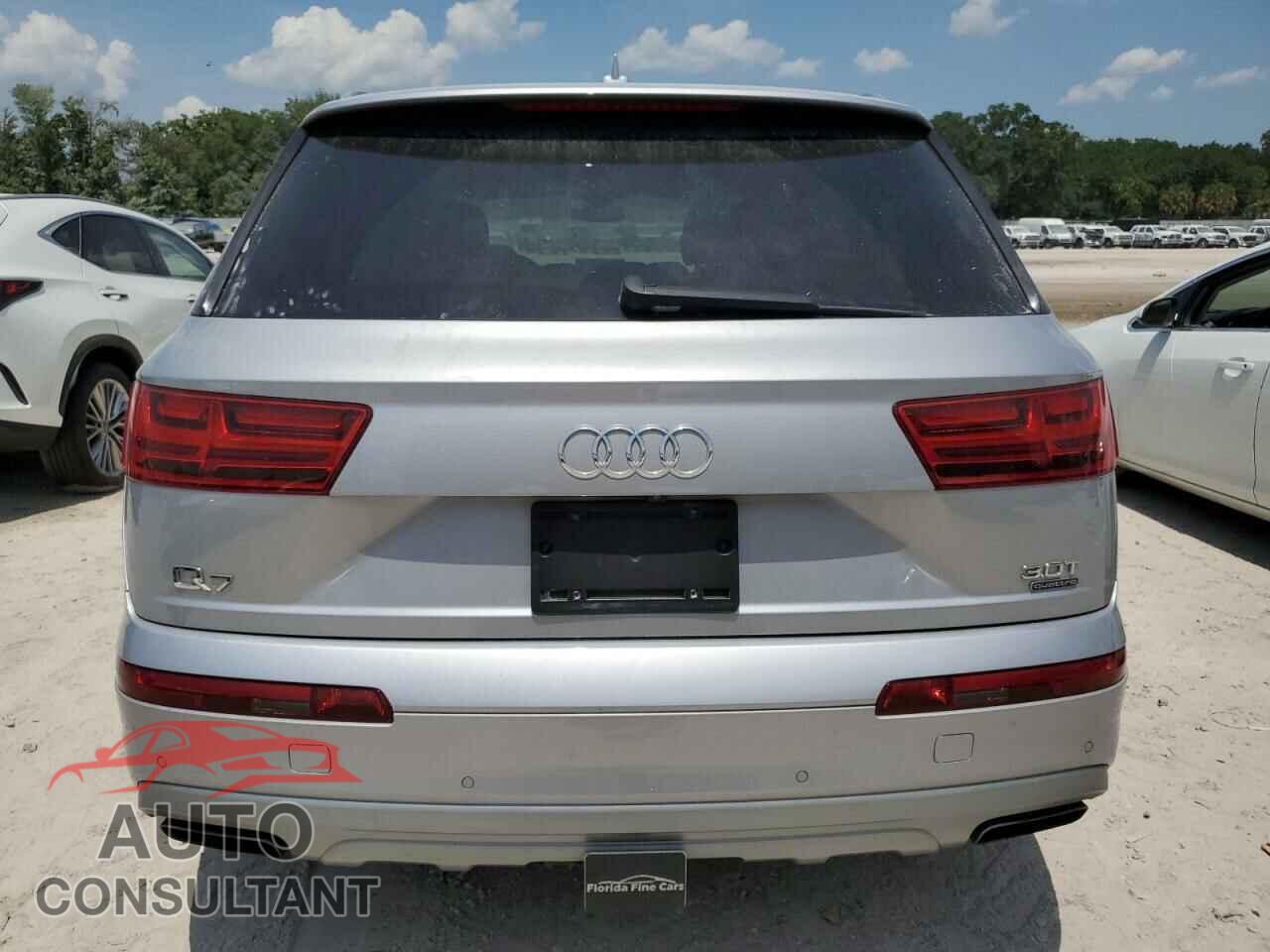 AUDI Q7 2017 - WA1LAAF76HD002015