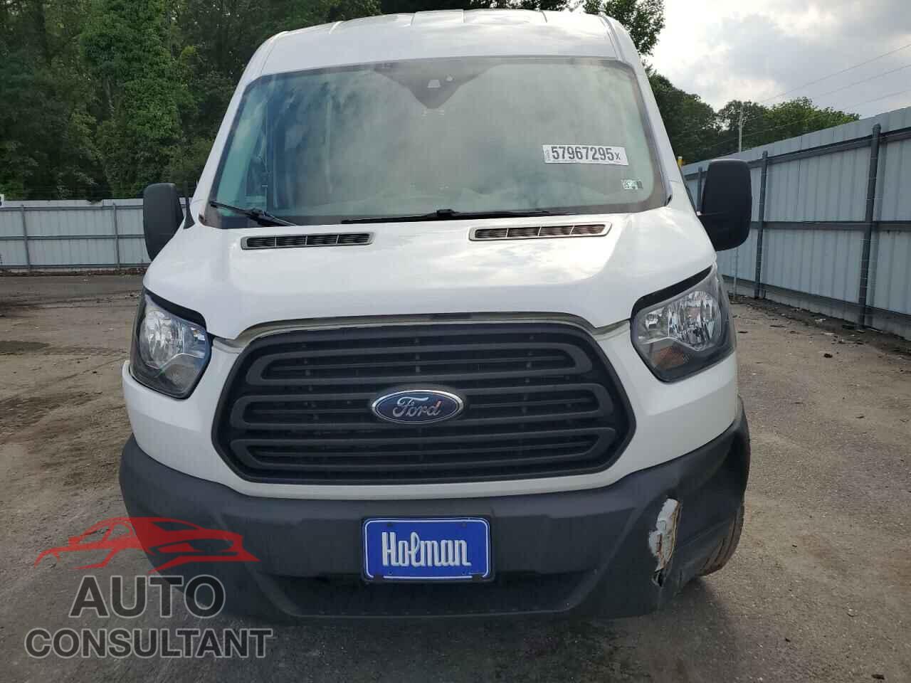 FORD TRANSIT 2019 - 1FTYR1CM8KKB81790