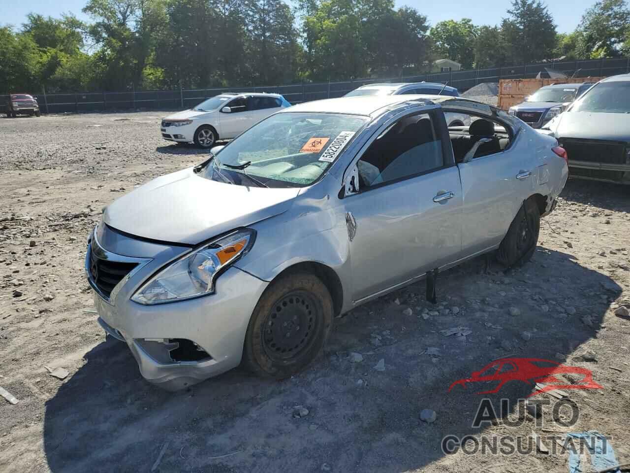 NISSAN VERSA 2019 - 3N1CN7AP8KL805837