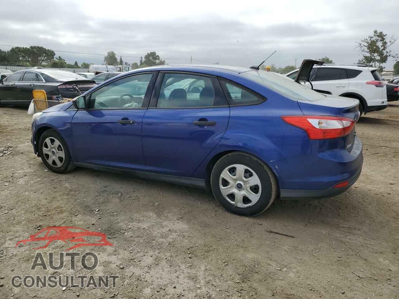 FORD FOCUS 2012 - 1FAHP3E20CL400756