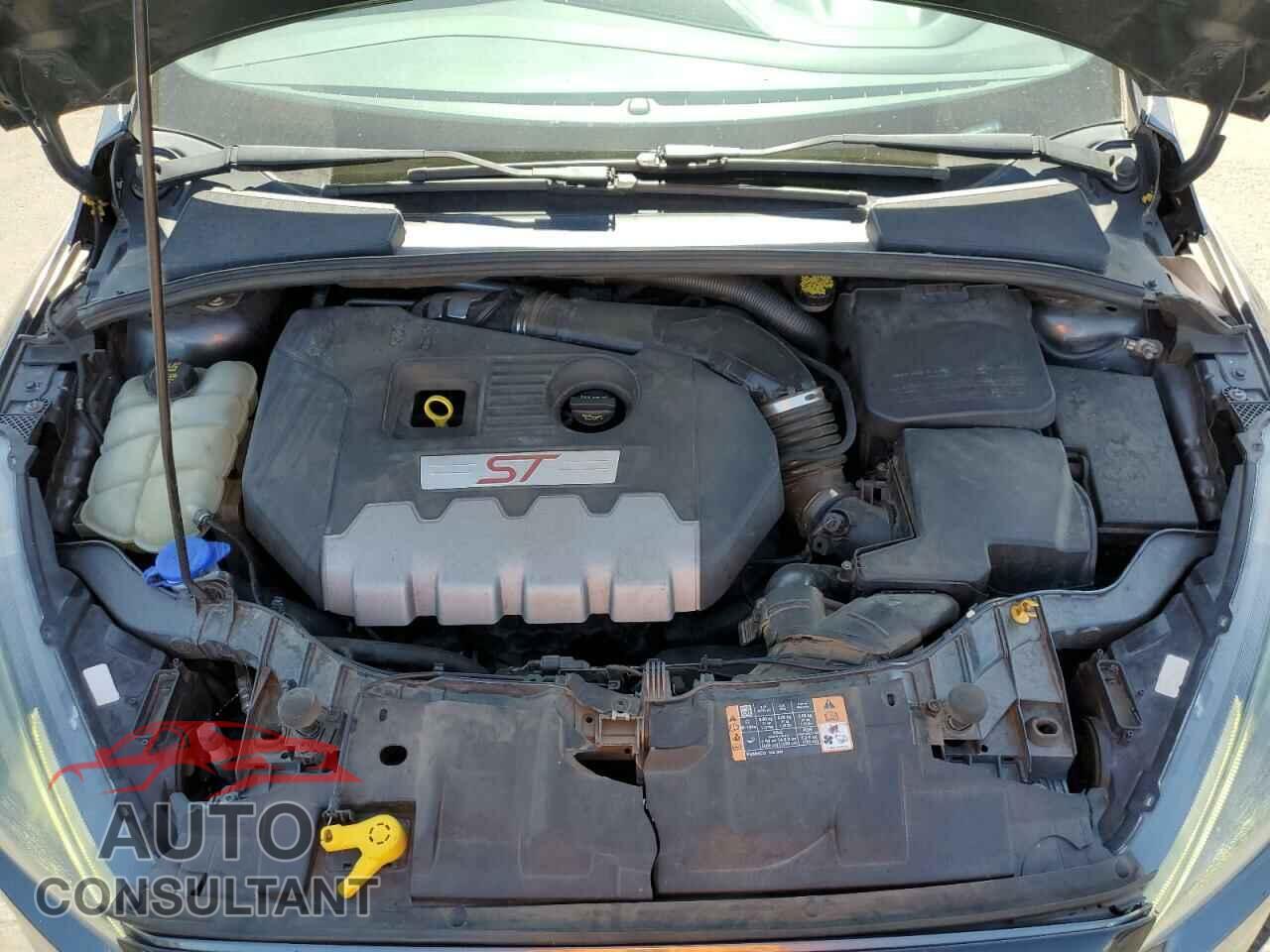 FORD FOCUS 2016 - 1FADP3L93GL263168