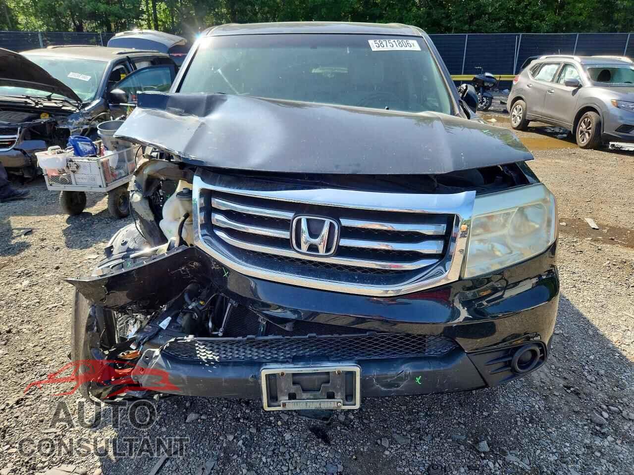 HONDA PILOT 2013 - 5FNYF4H28DB082016