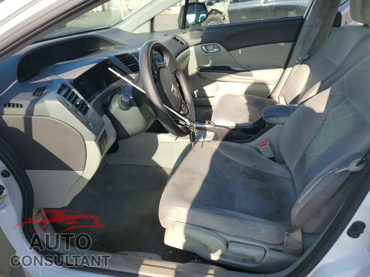 HONDA CIVIC 2012 - 2HGFB2F56CH330424