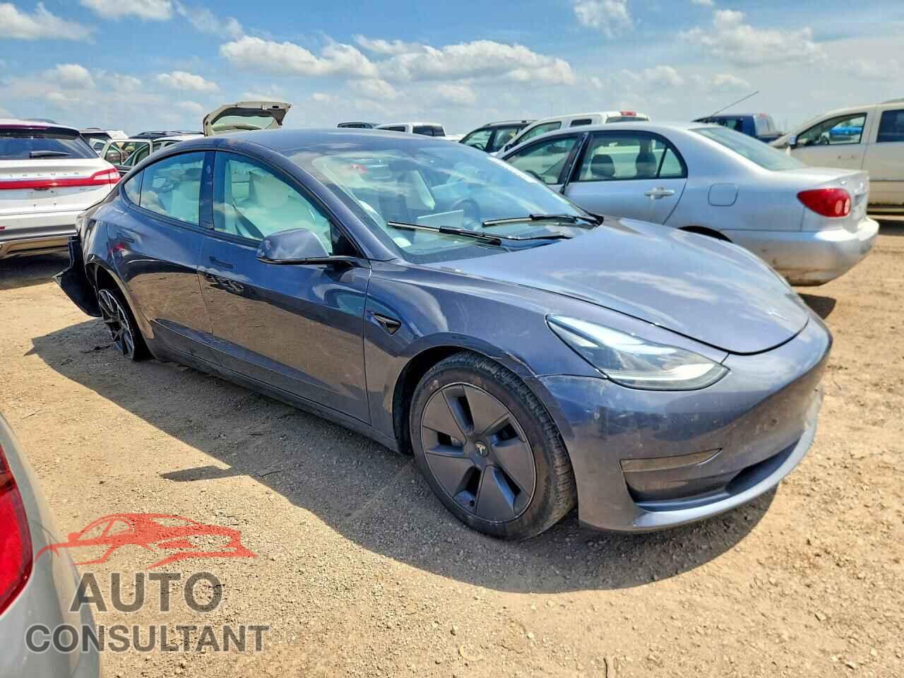 TESLA MODEL 3 2023 - 5YJ3E1EA5PF655949