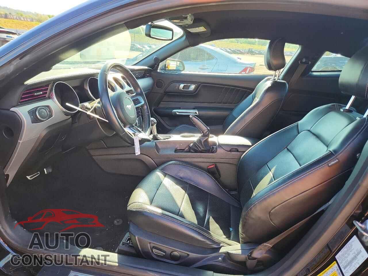FORD MUSTANG 2020 - 1FA6P8TH9L5130958