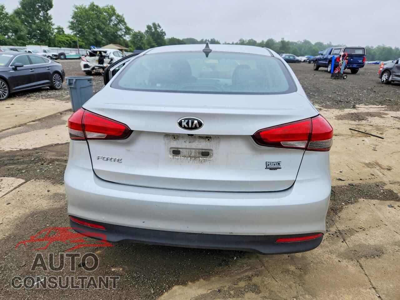 KIA FORTE 2017 - 3KPFL4A7XHE098770