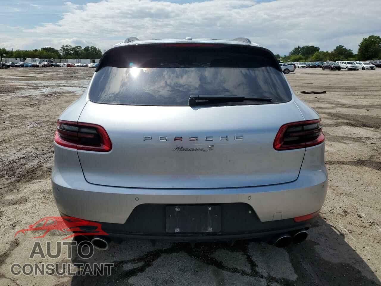 PORSCHE MACAN 2015 - WP1AB2A5XFLB66102