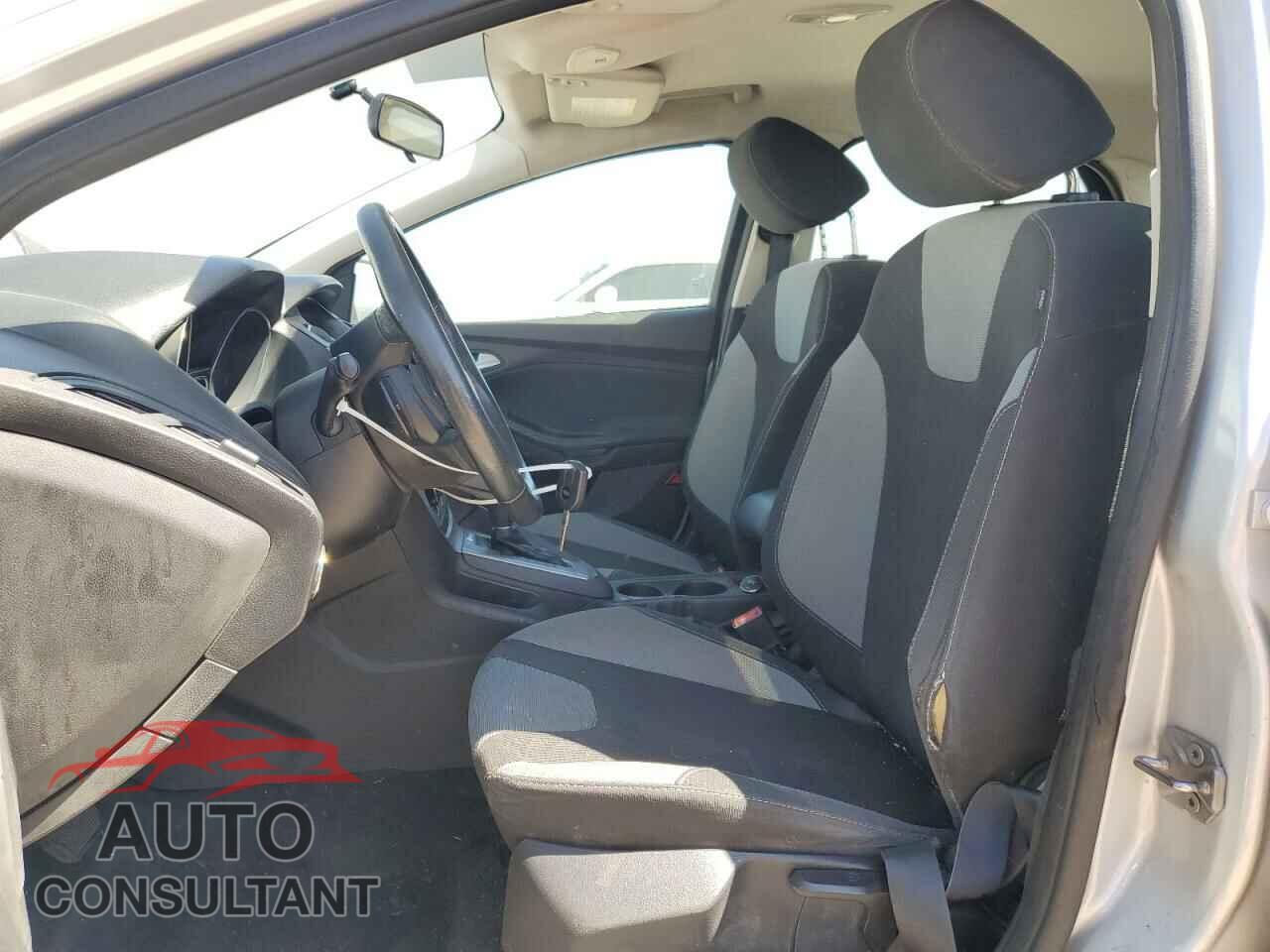 FORD FOCUS 2014 - 1FADP3F21EL271278