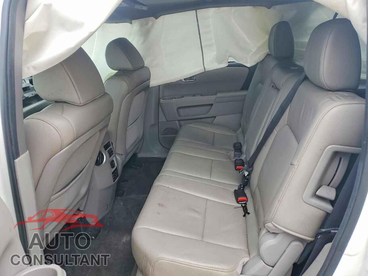 HONDA PILOT 2012 - 5FNYF3H93CB041749