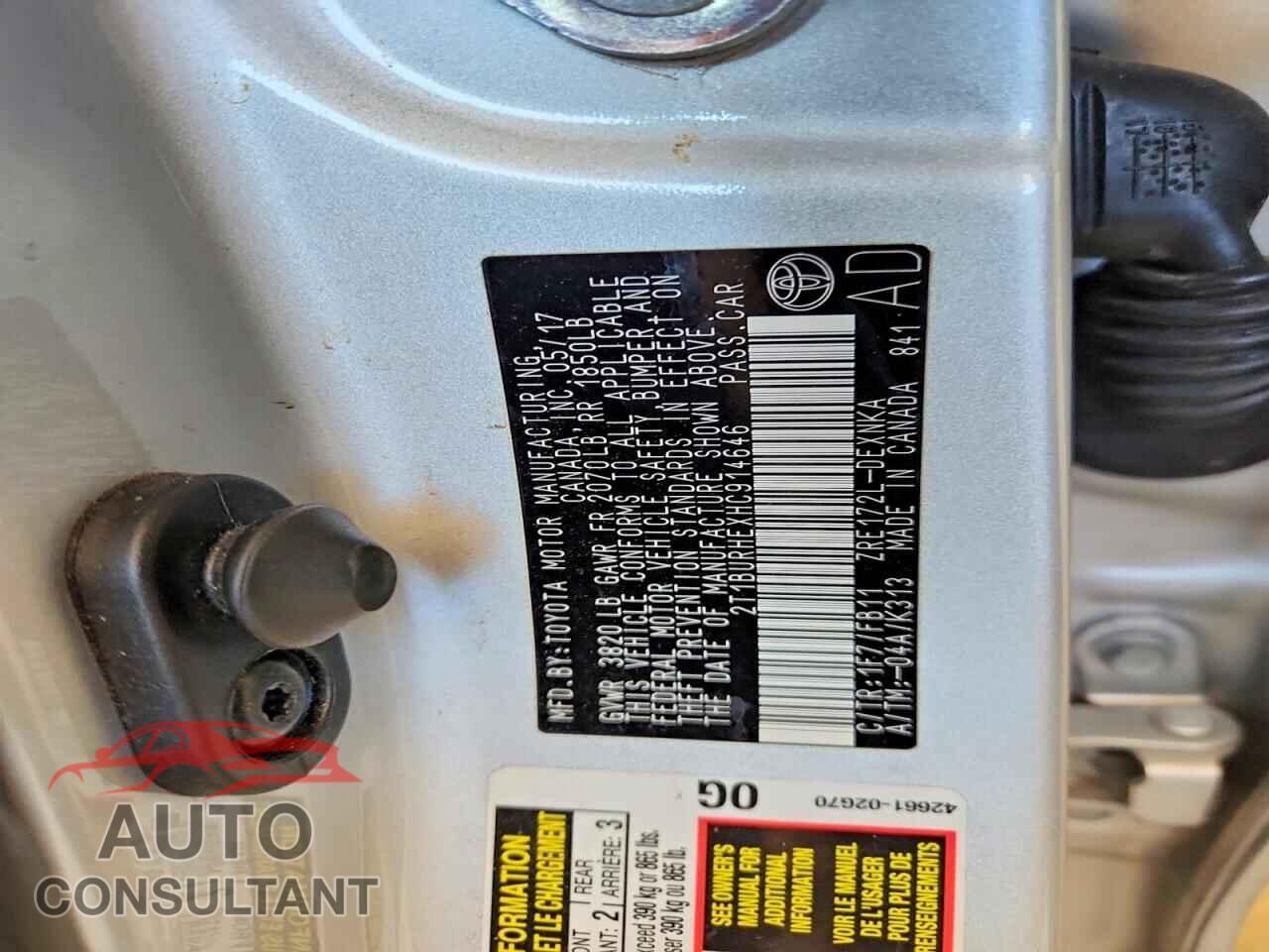 TOYOTA COROLLA 2017 - 2T1BURHEXHC914646