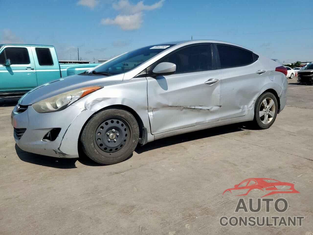 HYUNDAI ELANTRA 2013 - 5NPDH4AE4DH411387