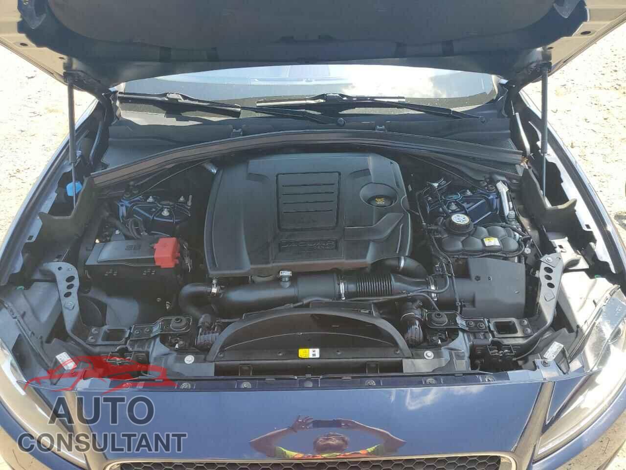 JAGUAR F-PACE 2018 - SADCJ2FX2JA257882