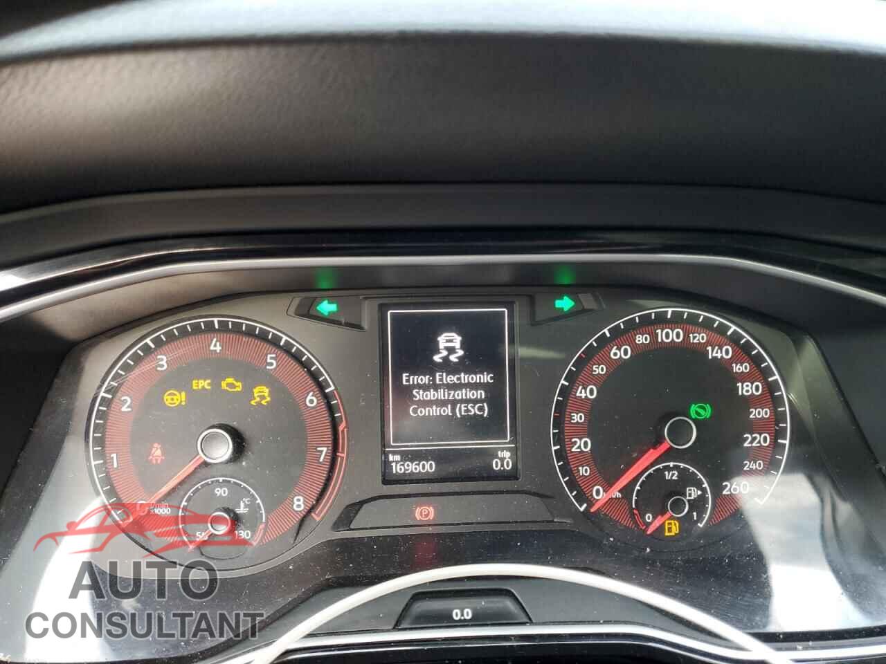 VOLKSWAGEN JETTA 2020 - 3VWEB7BU7LM067086