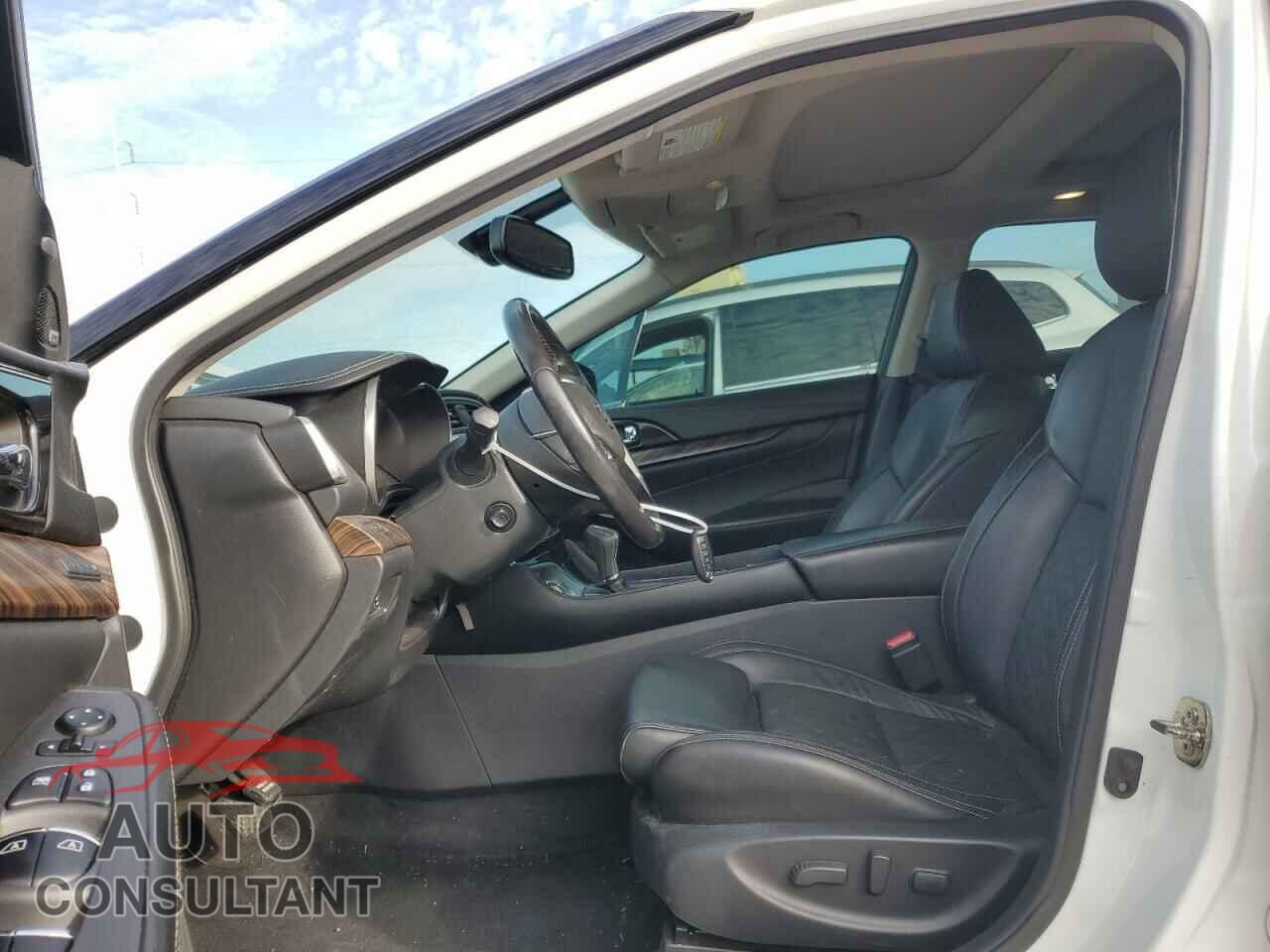 NISSAN MAXIMA 2017 - 1N4AA6AP5HC425925