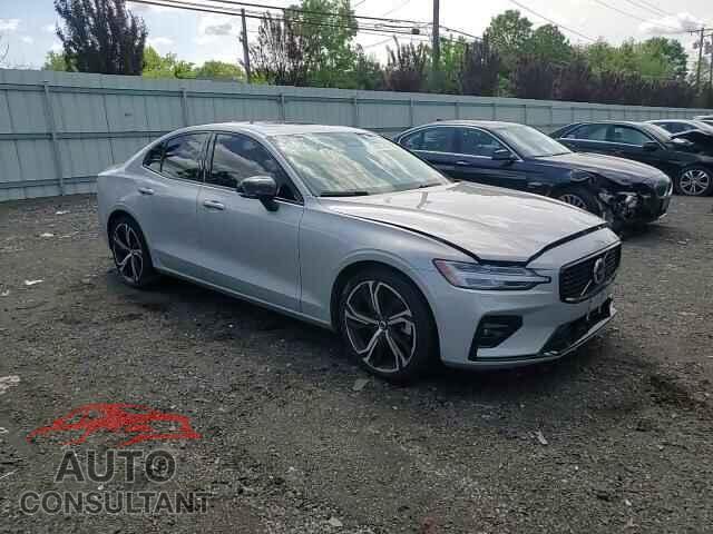 VOLVO S60 CORE 2024 - 7JRL12TK5RG324263